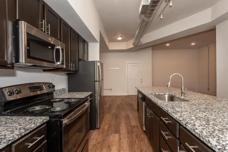 undefined apartments for rent - image - Short Vine 1 Print-12.jpg