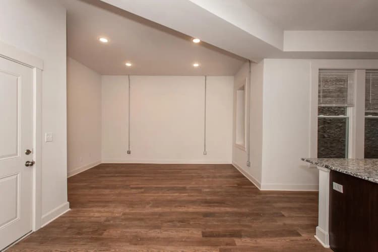 undefined apartments for rent - image - Short Vine 1 Print-9.jpg