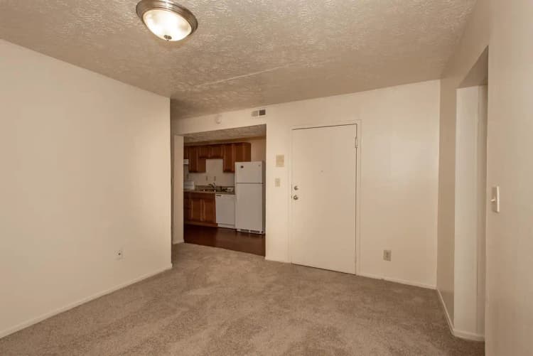 undefined apartments for rent - image - 2725 Euclid 1 Print-8046.jpg