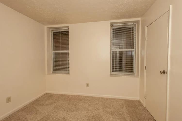 undefined apartments for rent - image - 2725 Euclid 1 Print-8054.jpg