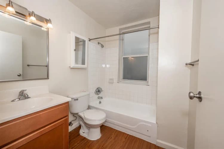 undefined apartments for rent - image - 2729 Euclid Ct 2 Print (22 of 26).jpg