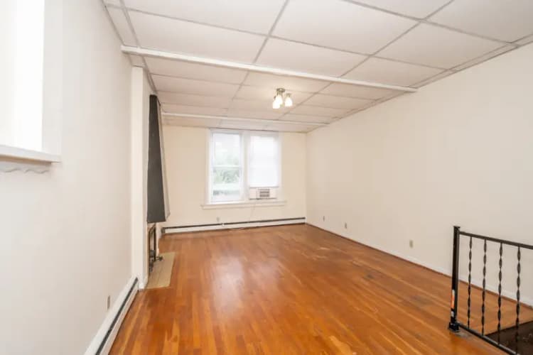 undefined apartments for rent - image - 2812 Jefferson Ave Web (1 of 18).jpg