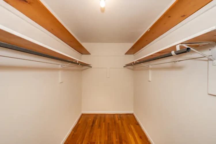 undefined apartments for rent - image - 2812 Jefferson Ave Web (16 of 18).jpg