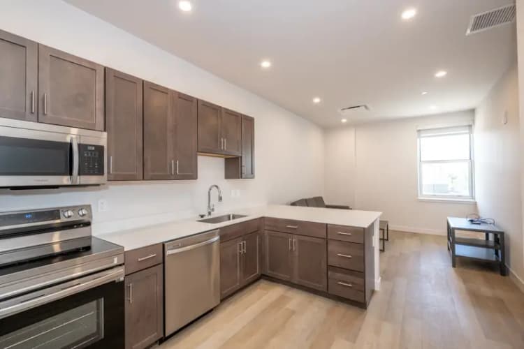 undefined apartments for rent - image - 273 William Howard Taft 110 (8 of 23).jpg