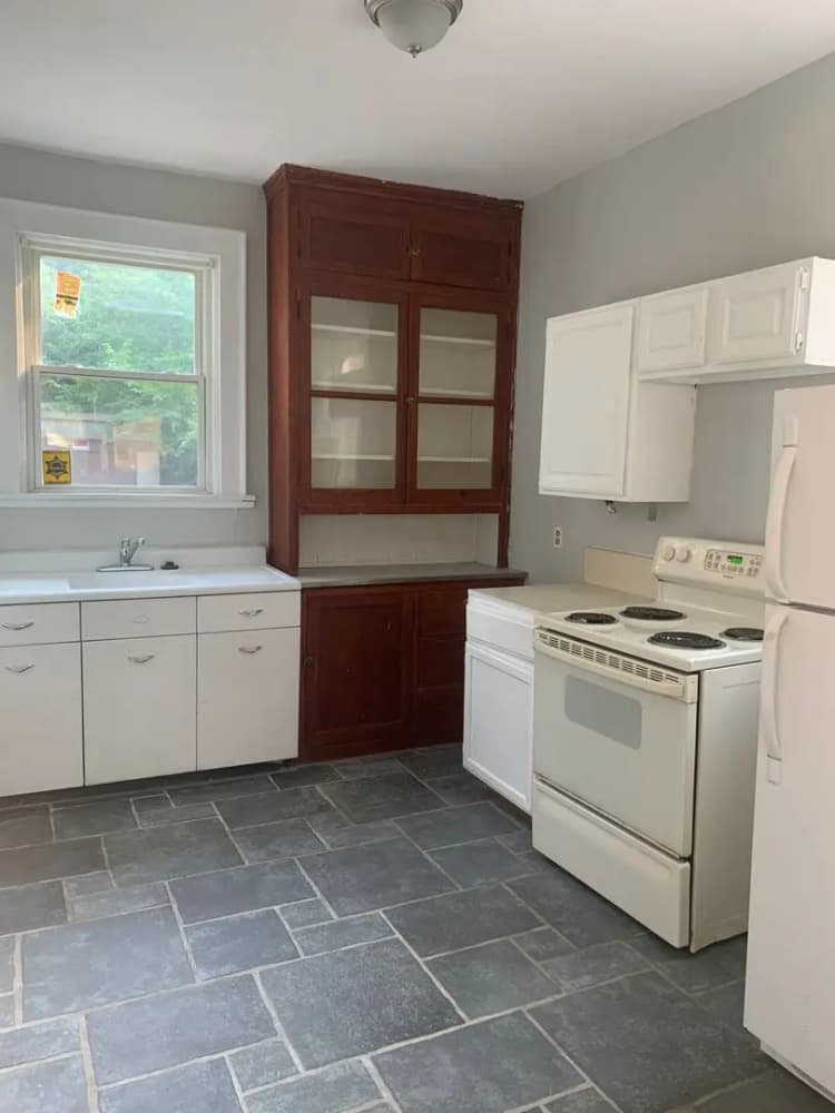 undefined apartments for rent - image - large.jpeg