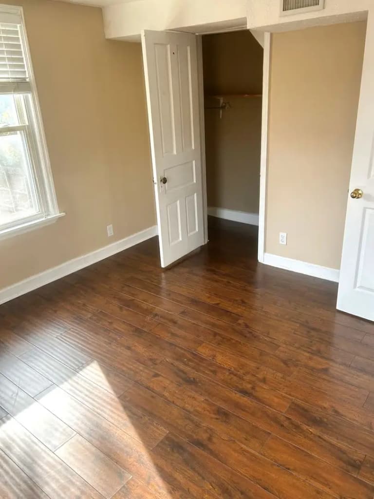 undefined apartments for rent - image - large (10).jpg