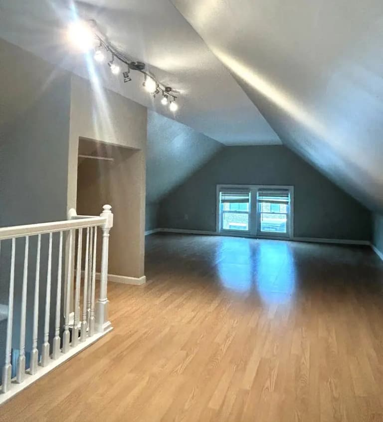undefined apartments for rent - image - large (7).jpg