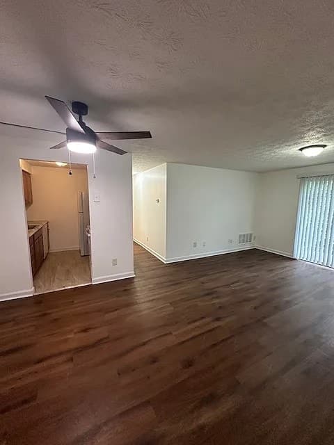 undefined apartments for rent - image - property_11-2025_a9cfb3bae778dc5f2217ecb8d77f1307-uncropped_scaled_within_1536_1152 (1).jpeg
