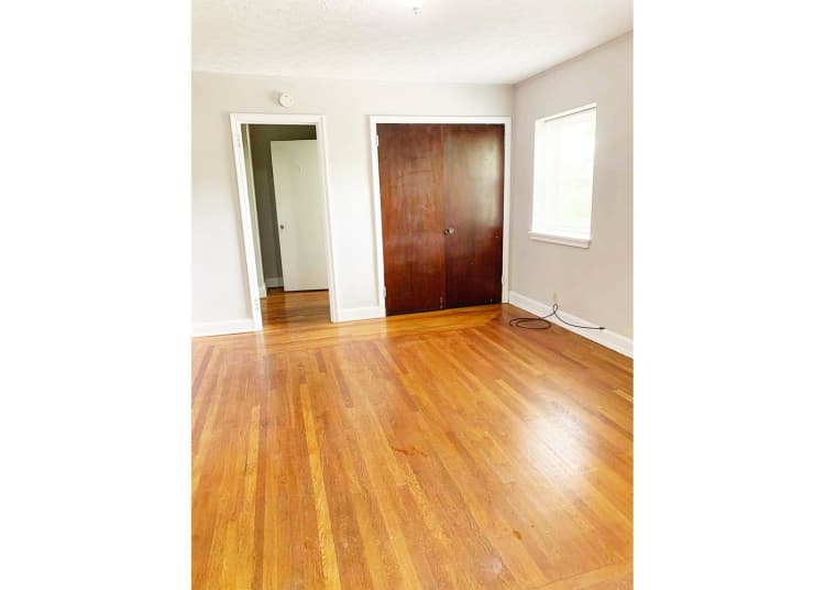 undefined apartments for rent - image - large-401.jpg