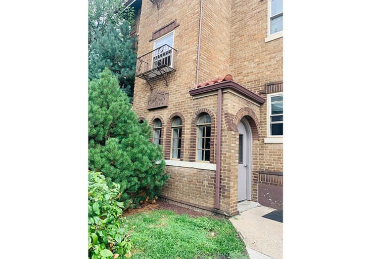 undefined apartments for rent - image - large-414.jpg