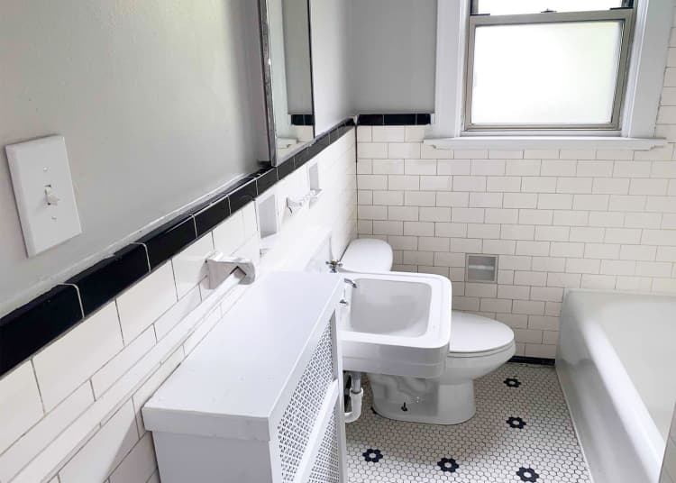 undefined apartments for rent - image - large-1412.jpg