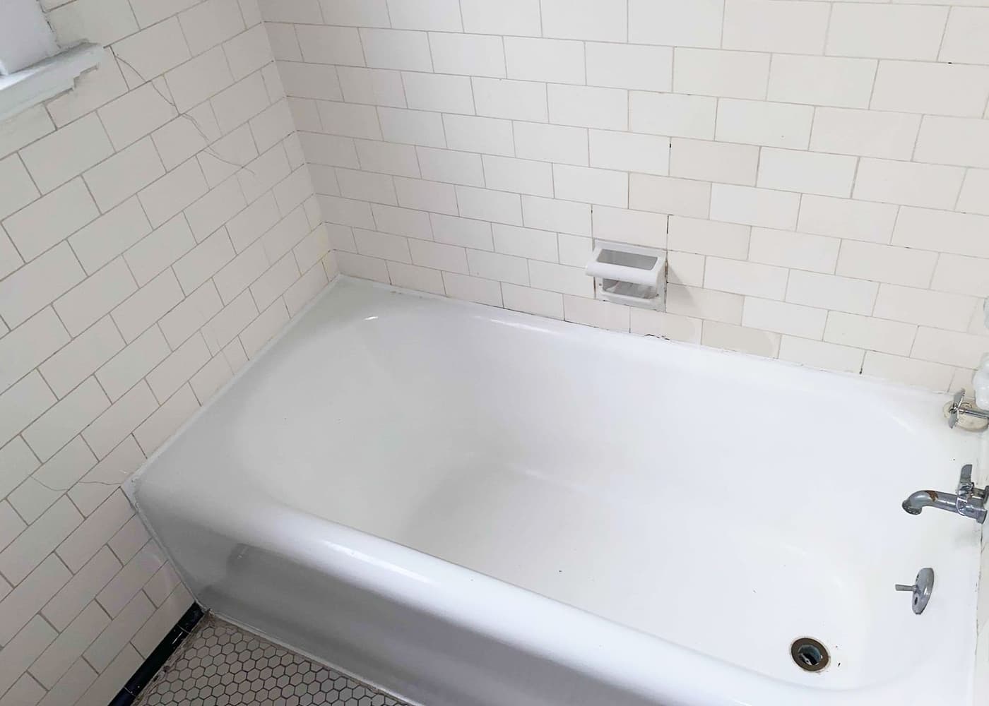 undefined apartments for rent - image - large-1413.jpg