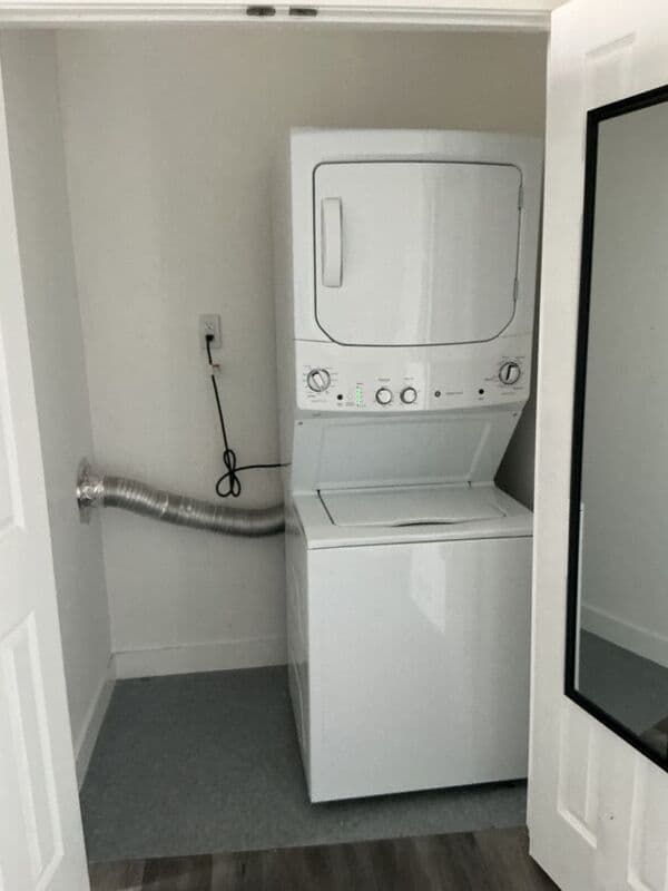 undefined apartments for rent - image - 8a1733d6-3c76-42a9-9465-1de5bc0e4805.jpeg