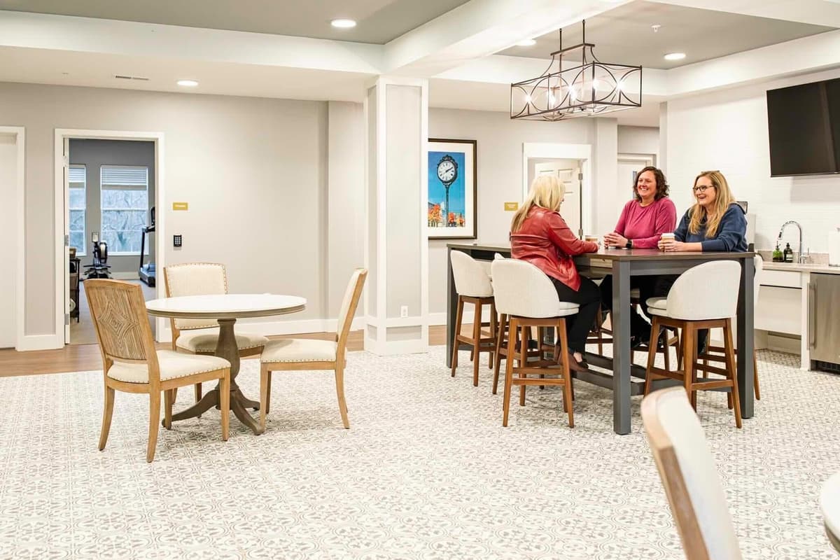 undefined apartments for rent - image - MQ Lobby | Cincinnati OH Apartments For Rent | The residences at MQ