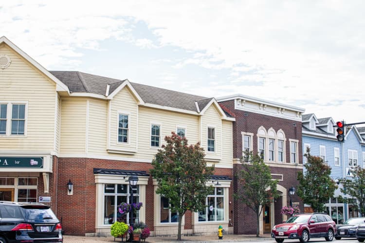 undefined apartments for rent - image - Apartment Homes for rent in Montgomery Ohio near downtown Cincinnati Ohio